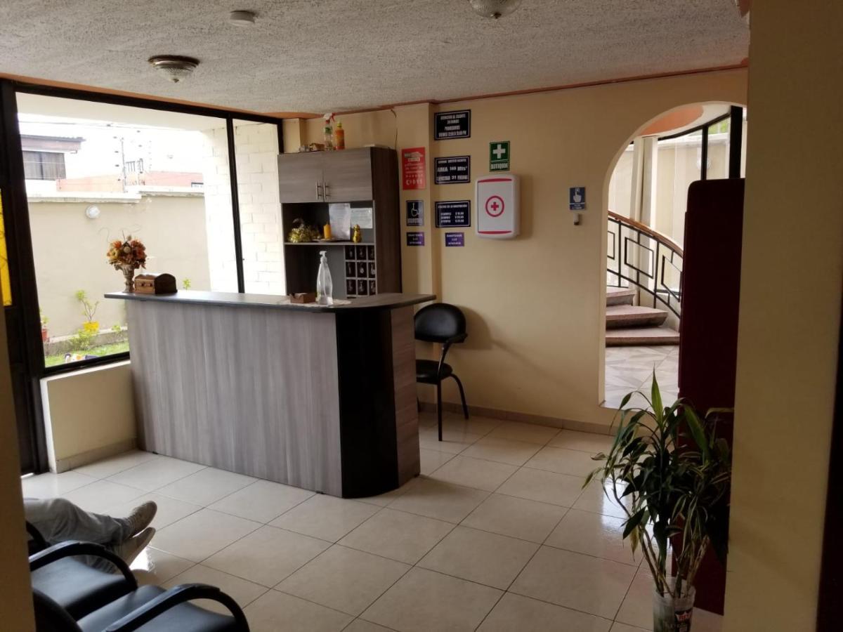 Hostal El Confort Quito Norte Экстерьер фото